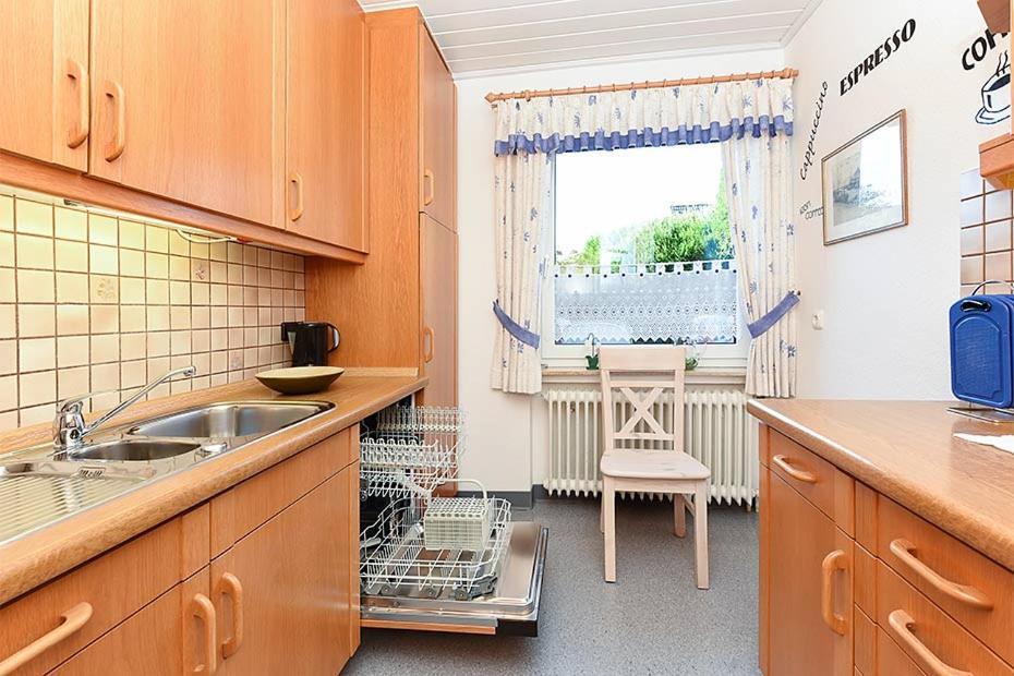 Ferienwohnungen Im Haus Nordseebrise Нойхарлингерзиль Экстерьер фото