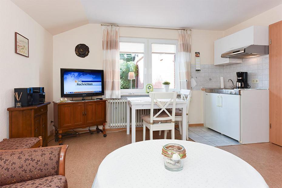Ferienwohnungen Im Haus Nordseebrise Нойхарлингерзиль Экстерьер фото